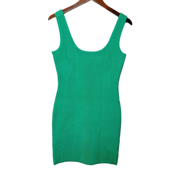 Welcome to my closet! - Picture 2 of 13